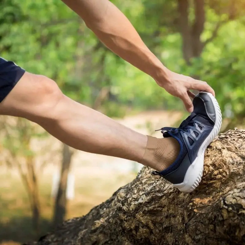 Calca support during sport and stretching